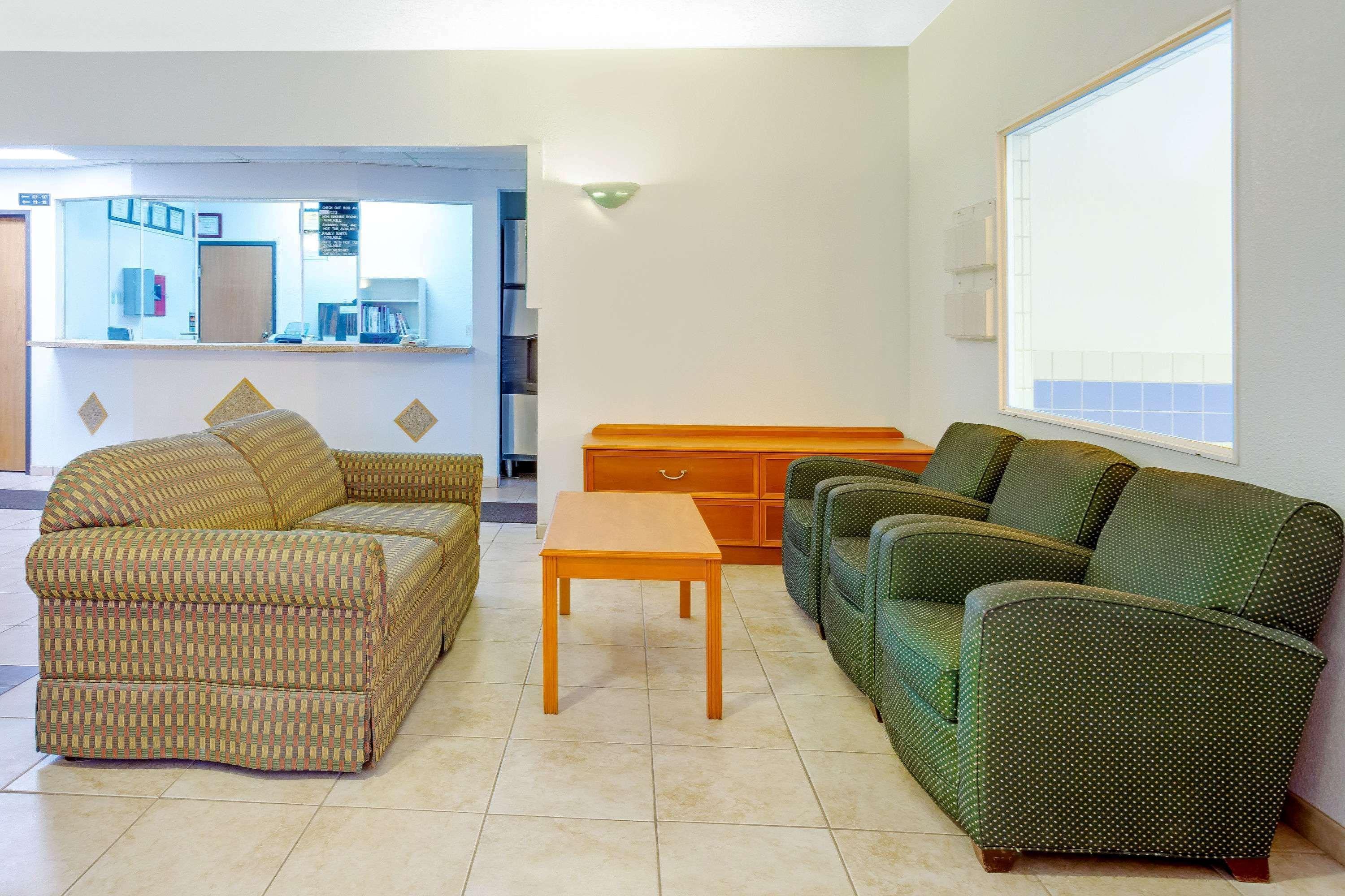 Motel Super 8 By Wyndham Price Exterior foto